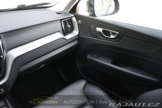 Volvo XC60 2.0T8 R-Desing RECHARGE 2023