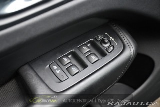 Volvo XC60 2.0T8 R-Desing RECHARGE 2023