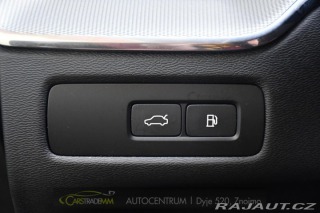 Volvo XC60 2.0T8 R-Desing RECHARGE 2023