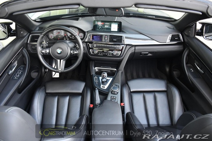 BMW M4 HUD 2016