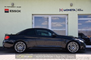 BMW M4 HUD 2016
