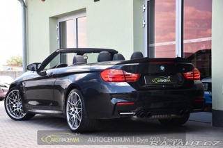 BMW M4 HUD 2016
