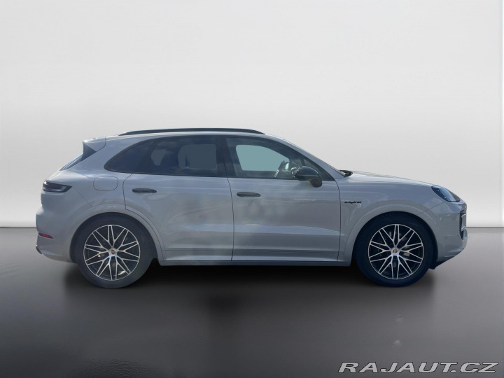 Porsche Cayenne E-hybrid 2025