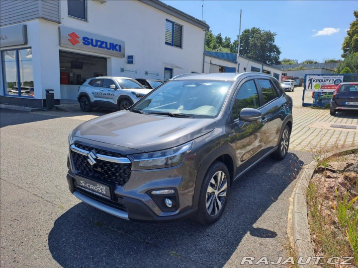 Suzuki S-Cross 1,4 Elegance AllGrip 2026