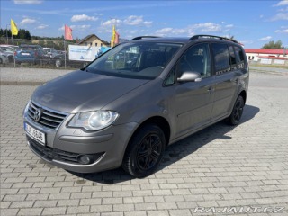 Volkswagen Touran 1,9 TDi 77kw 6rychlostí K 2009