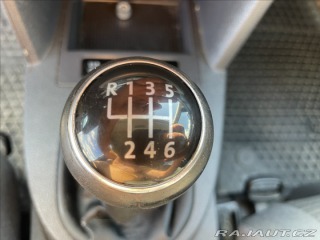 Volkswagen Touran 1,9 TDi 77kw 6rychlostí K 2009