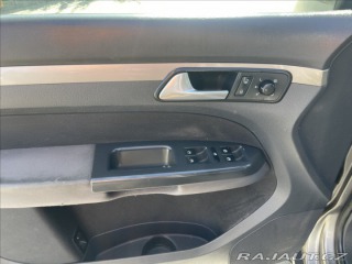 Volkswagen Touran 1,9 TDi 77kw 6rychlostí K 2009