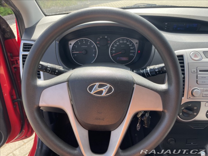 Hyundai i20 1,4 i 73kw Automat, Klima 2011
