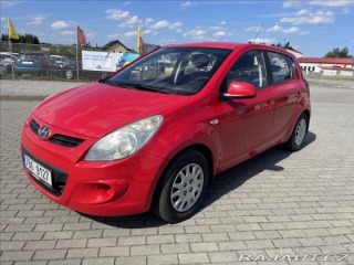 Hyundai i20 1,4 i 73kw Automat, Klima 2011