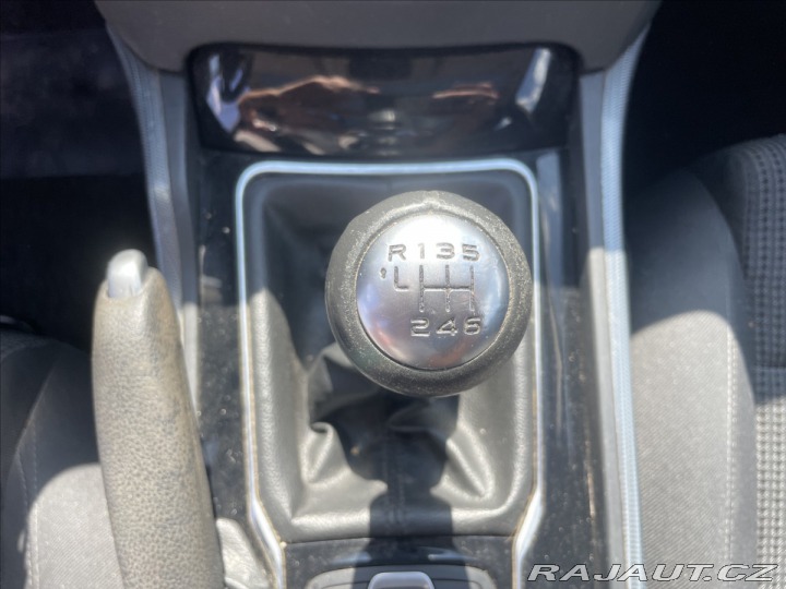 Peugeot 508 2,0 HDi 103kw SW Klimatro 2011