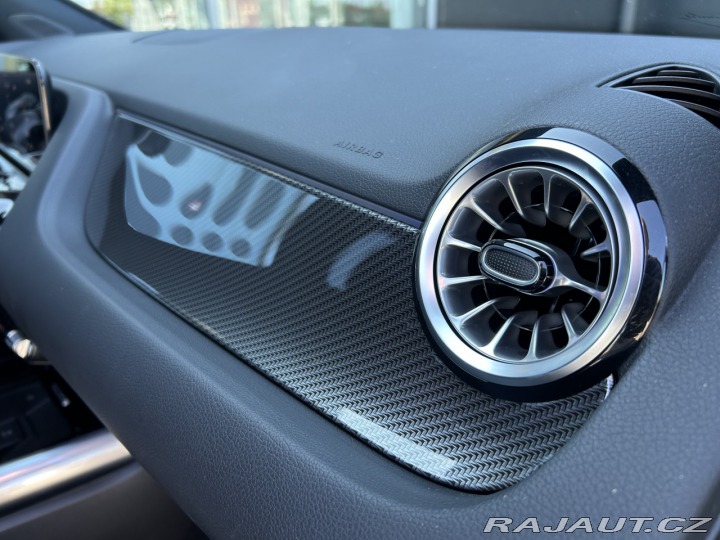 Mercedes-Benz GLA 200d 4MATIC AMG Style Edi 2026