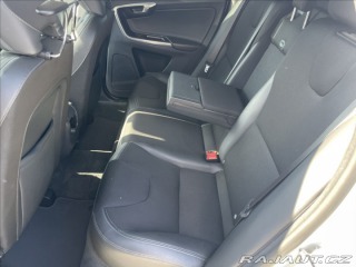 Volvo XC60 2,4 D4 Geartronic Kinetic 2015