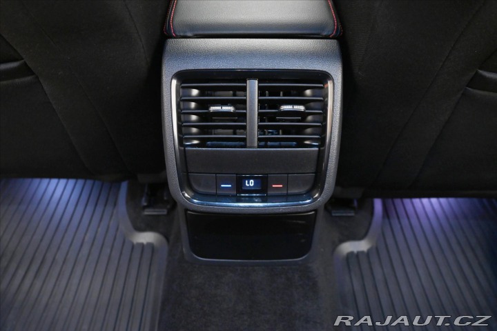 Škoda Octavia 2,0 TDI RS 147kW DSG Záru 2022
