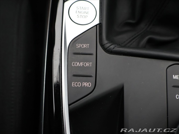 BMW 3 2,0 320d 140kW CZ DPH Tou 2022