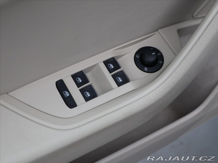 Škoda Superb 2,0 TDI 140kW DSG 4x4 CZ 2016