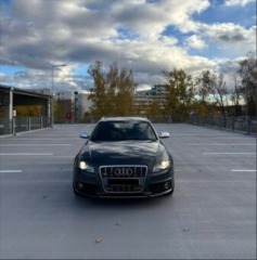 Audi S4 3,0