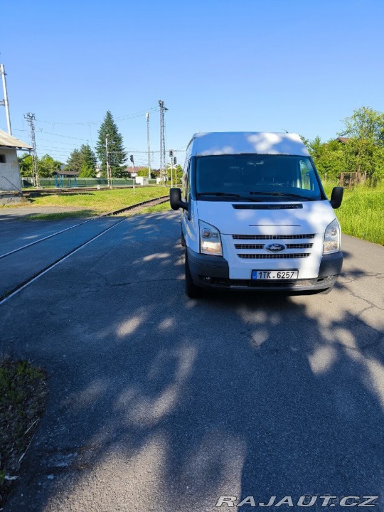 Ford Transit 2,2   350L 2013
