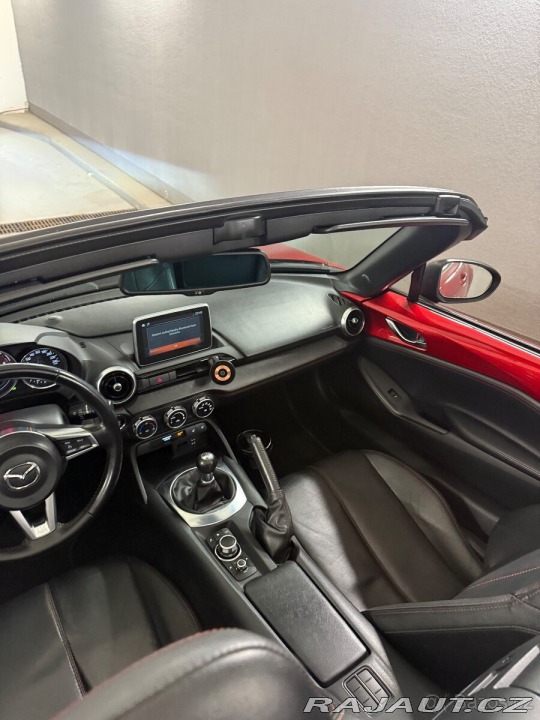Mazda MX-5 1,5   BOSE Nová stk + kol 1800