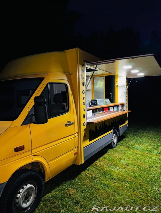 Mercedes-Benz Sprinter 2,2   FOODTRUCK 1800