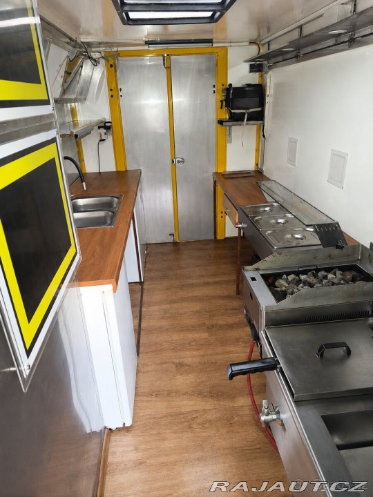 Mercedes-Benz Sprinter 2,2   FOODTRUCK 1800