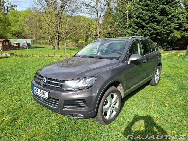 Volkswagen Touareg 4,2   Prodam 1800