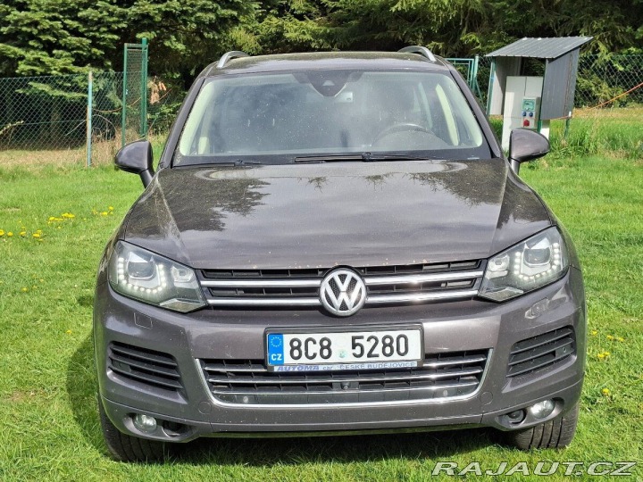 Volkswagen Touareg 4,2   Prodam 1800