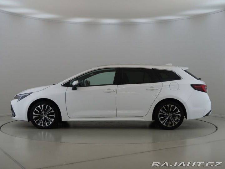 Toyota Corolla 1.8,Hybrid,e-CVT,Style,CZ 2023