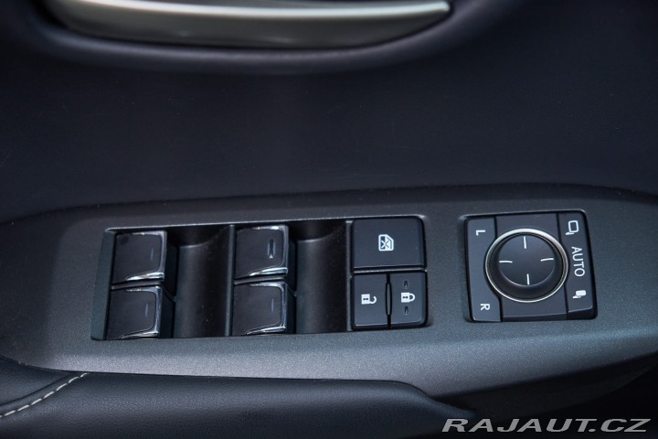 Lexus NX Hybrid premium 4WD 2021