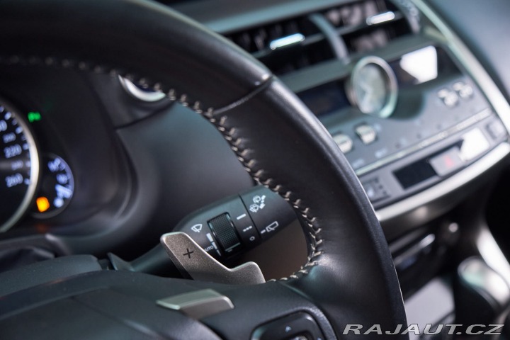 Lexus NX Hybrid premium 4WD 2021