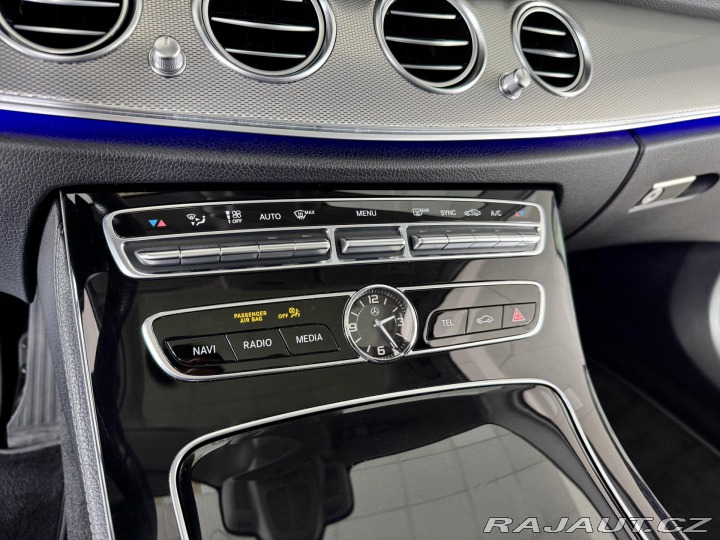 Mercedes-Benz E 220d 4Matic AMG*Kamera*Pa 2017