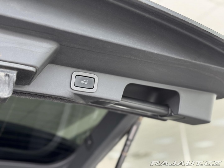Land Rover Range Rover Sport 3,0SDV6 HSE*225kW*REZERVA 2017