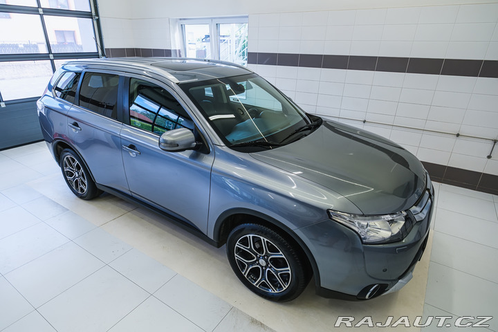 Mitsubishi Outlander 2.2DI-D 110kW AT 4X4 7.MÍ 2015