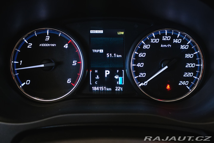 Mitsubishi Outlander 2.2DI-D 110kW AT 4X4 7.MÍ 2015