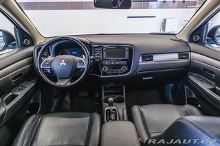 Mitsubishi Outlander 2.2DI-D 110kW AT 4X4 7.MÍ 2015