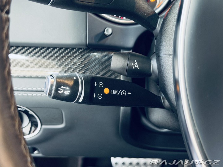 Mercedes-Benz SL 63*AMG*Masaže*Karbon* 2017
