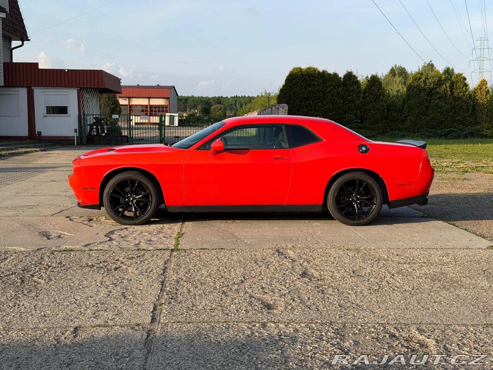Dodge Challenger SXT 2018
