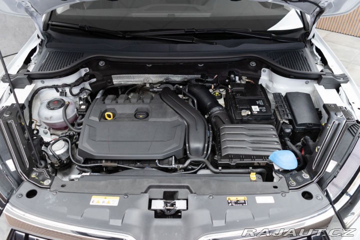 Škoda Karoq 1.5 TSI AMBITION*DPH*ČR 1 2022