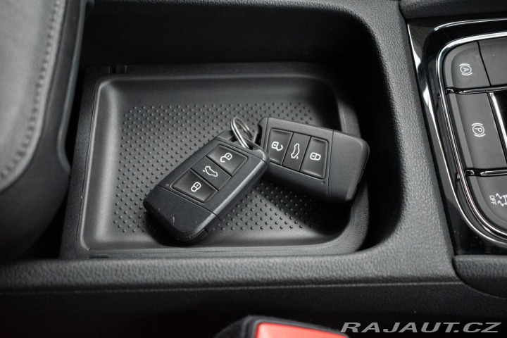 Škoda Karoq 1.5 TSI AMBITION*DPH*ČR 1 2022