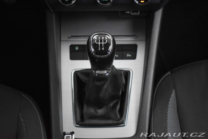Škoda Octavia 1.6 TDI 85kW *MirrorLink* 2018