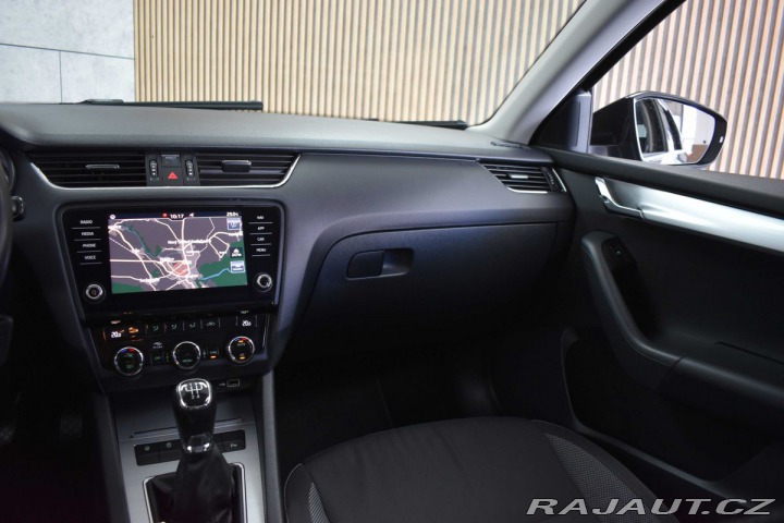 Škoda Octavia 1.6 TDI 85kW *MirrorLink* 2018