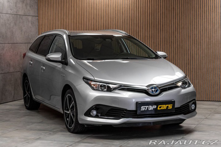 Toyota Auris 1.8 HYBRID*KAMERA*AUT. KL 2017