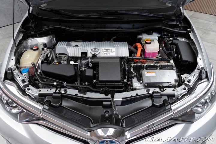 Toyota Auris 1.8 HYBRID*KAMERA*AUT. KL 2017
