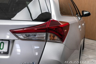 Toyota Auris 1.8 HYBRID*KAMERA*AUT. KL 2017
