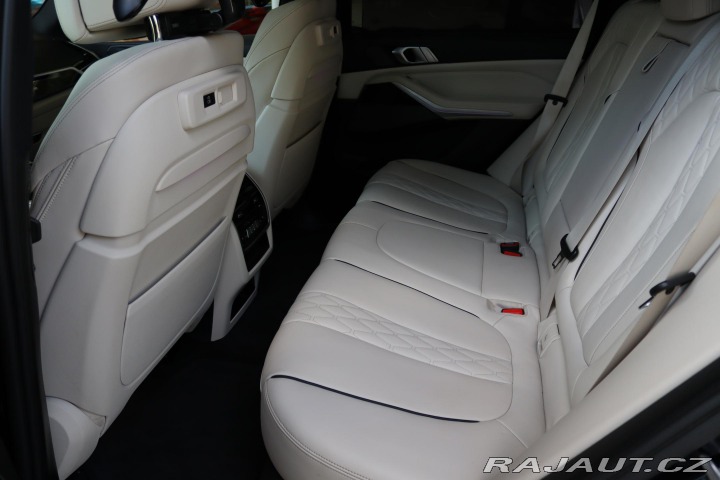 BMW X5 M50D TOP VÝBAVA 294kW DPH 2021