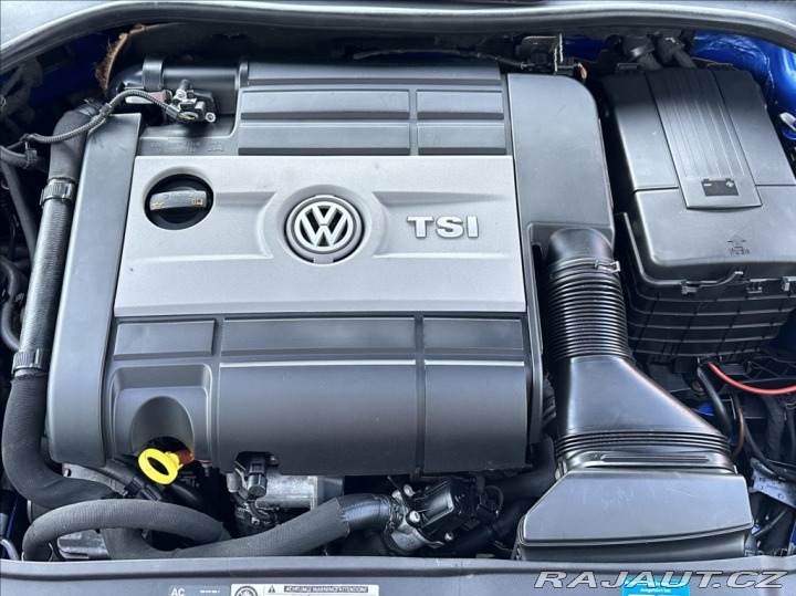 Volkswagen Golf 2,0 TSI 271PS R M/T 4x4 2010