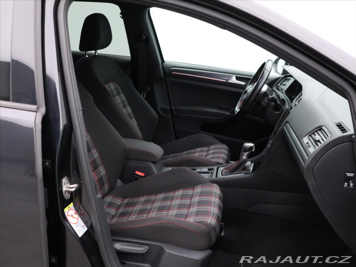 Volkswagen Golf 2,0 GTI 180kW DSG Perform 2018