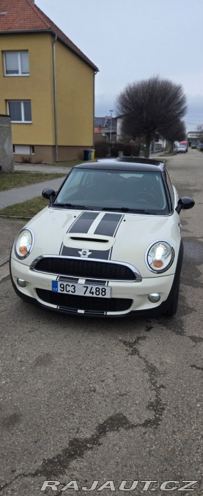 Mini Cooper S 1,6 turbo 128kw 2007, 2007
