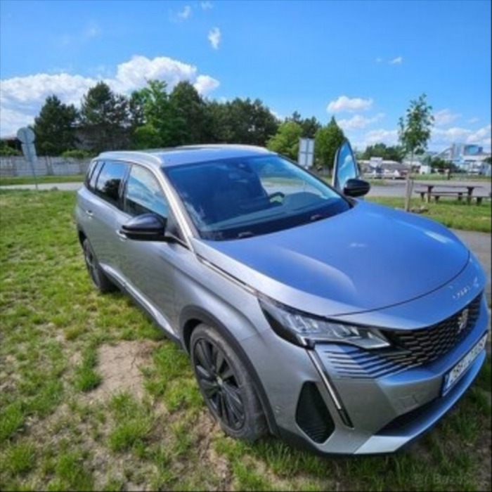Peugeot 5008 1,2 ALLURE 7mist