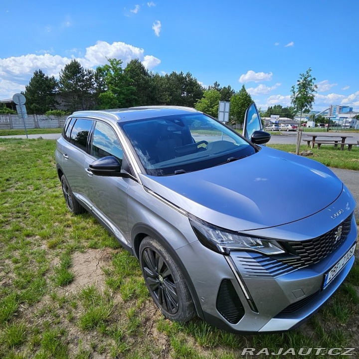 Peugeot 5008 1,2 ALLURE 7mist 2021