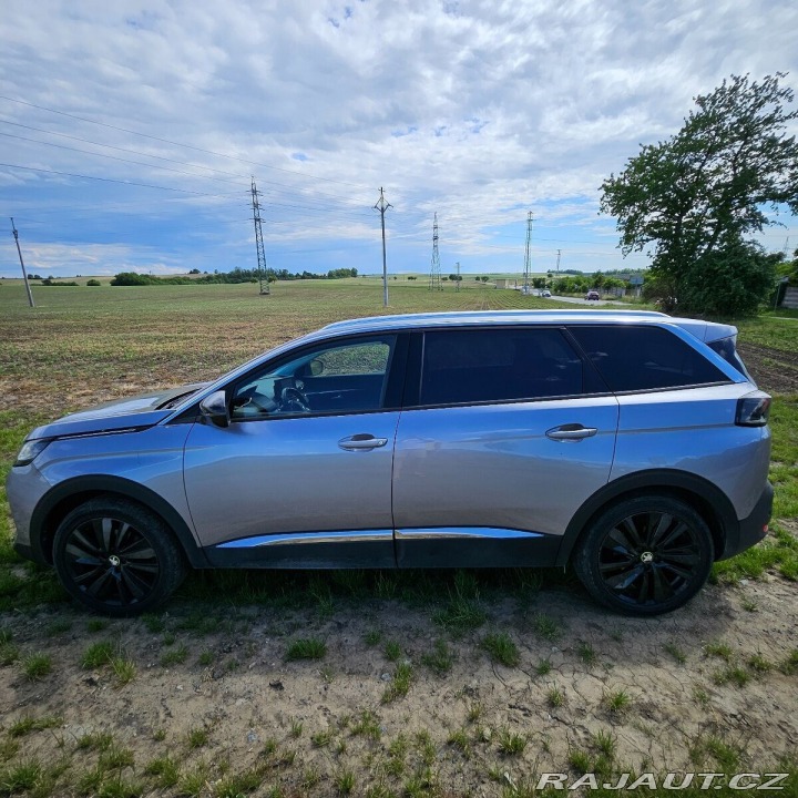 Peugeot 5008 1,2 ALLURE 7mist 2021